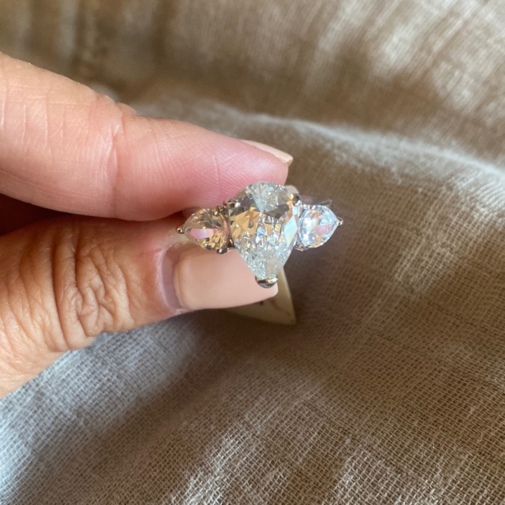 Costume Jewelry Teardrop Diamond Ring